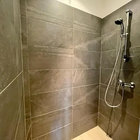 Apartment Version Sud- Chambre Privee Spacieuse A Hyeres